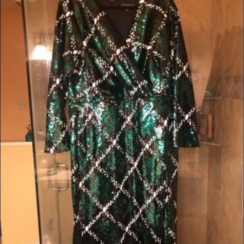 Sequined Green Tartan Dress - Midi Length - Picture 3 of 3